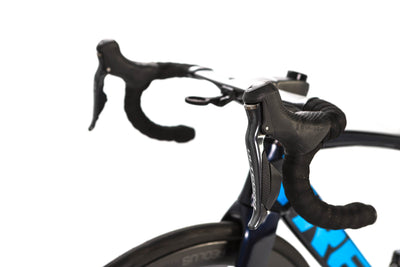 Trek Madone SL 7 Disc Shimano Ultegra Di2 Road Bike 2023, Size 52cm