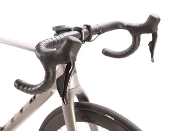 Vitus Venon Evo-RS Shimano 105 Di2 Disc Road Bike 2023, Size Small
