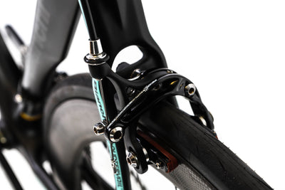Bianchi Oltre XR3 Campagnolo Potenza Road Bike 2019, Size 59cm
