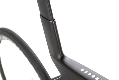 Trek Madone SLR 7 Gen 7 Shimano Ultegra Di2 Disc Road Bike 2023, Size 54cm