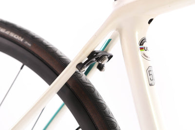 Cannondale Synapse Carbon Shimano 105 Disc Road Bike 2021, Size 51cm