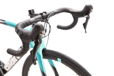 Bianchi Oltre XR3 Shimano Ultegra Disc Road Bike 2022, Size 50cm