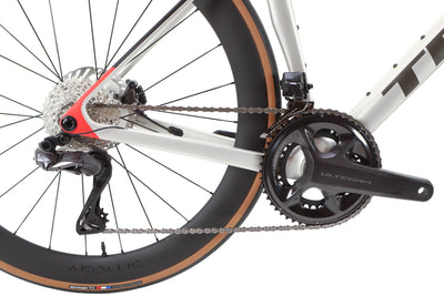 Trek Madone SL 7 Gen 8 Shimano Ultegra Di2 Disc Road Bike 2025, Size Medium
