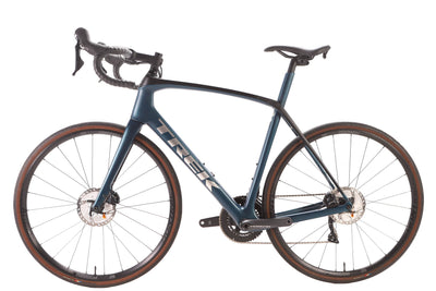 Trek Domane SL6 Shimano Ultegra Disc Road Bike 2022, Size 58cm