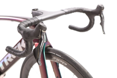 Trek Madone SLR 7 Gen 6 Shimano Ultegra Di2 Disc Road Bike 2022, Size 50cm