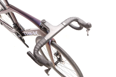Trek Madone SLR 7 Gen 6 Shimano Ultegra Di2 Disc Road Bike 2022, Size 50cm