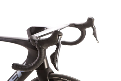 Trek Madone SLR Gen 7 Shimano Ultegra Di2 Disc Road Bike 2023, Size 58cm