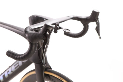 Trek Madone SLR 9 Gen 7 Shimano Dura-Ace Di2 Disc Road Bike 2024, Size 58cm