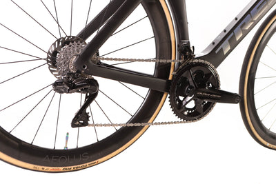 Trek Madone SLR 9 Gen 7 Shimano Dura-Ace Di2 Disc Road Bike 2024, Size 58cm