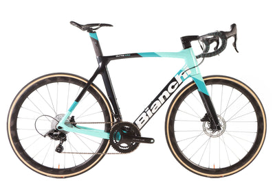 Bianchi Oltre XR4 Campagnolo Chorus Disc Road Bike 2022, Size 59cm