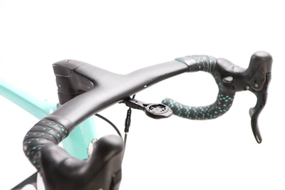 Bianchi Oltre XR4 Campagnolo Chorus Disc Road Bike 2022, Size 59cm