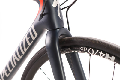 Specialized Roubaix Expert Shimano Ultegra Disc Road Bike 2017, Size 54cm