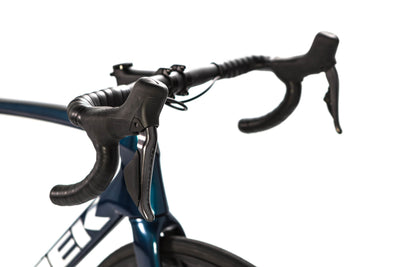 Trek Emonda SL7 Shimano Ultegra Di2 Disc Road Bike 2023, Size 56cm