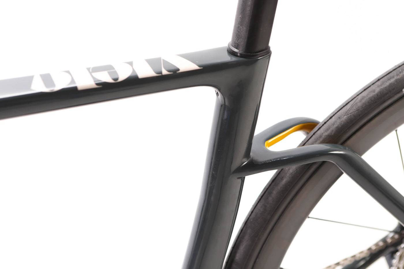 Vielo R+1 Alto SRAM Force AXS Disc Road Bike 2023, Size Medium