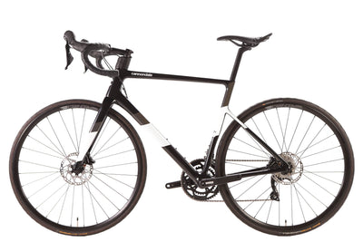 Cannondale SuperSix Evo Shimano 105 Disc Road Bike 2021, Size 54cm