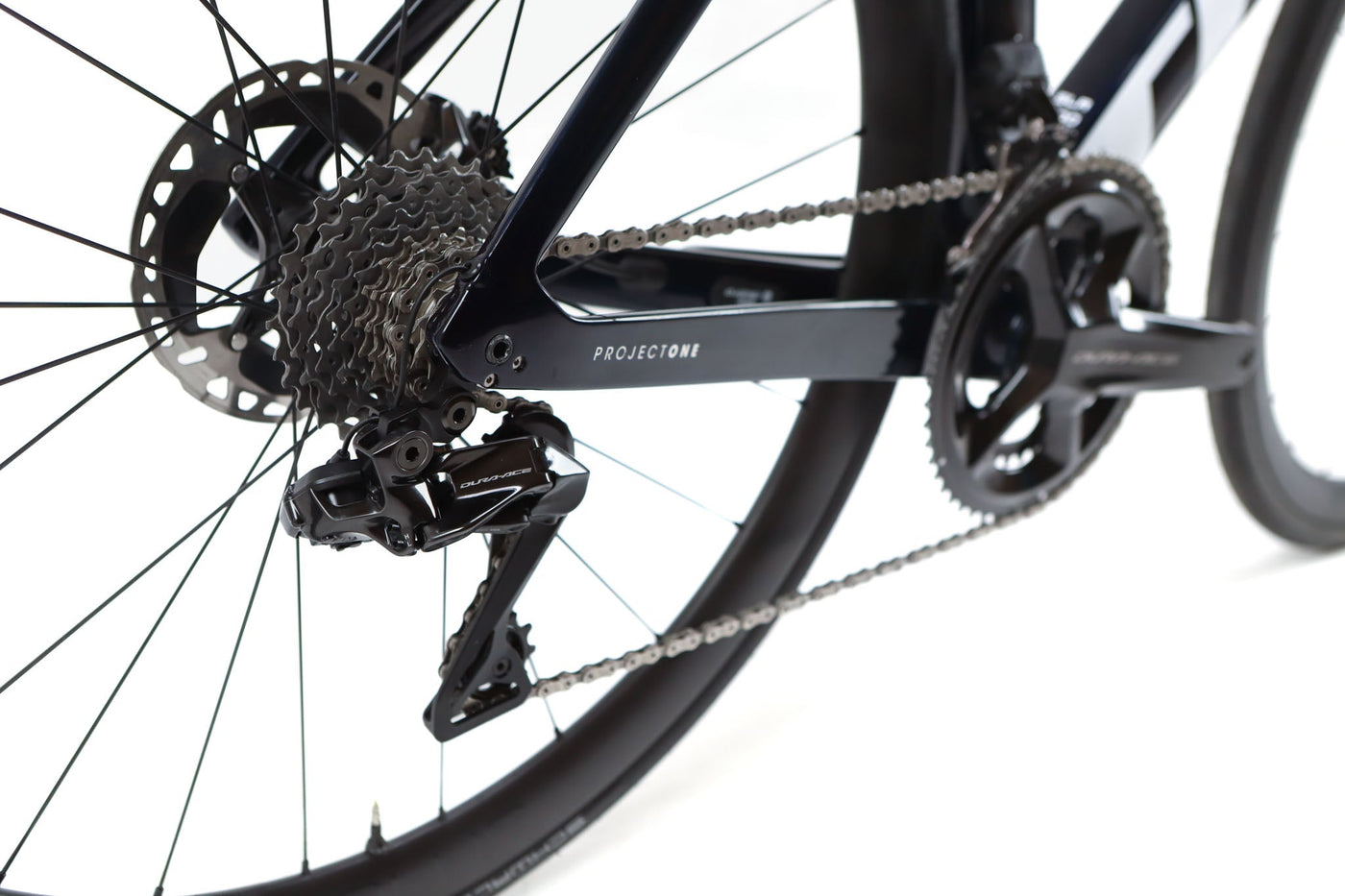 Trek Madone SLR 9 Gen 6 Shimano Dura-Ace Di2 Disc Road Bike 2023, Size 56cm