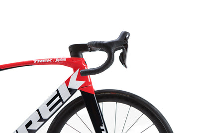 Trek Madone SLR 9 Gen 6 Shimano Dura-Ace Di2 Disc Road Bike 2023, Size 56cm