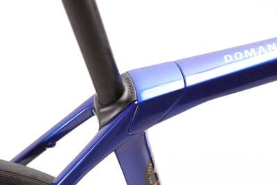 Trek Domane SL6 Gen 4 Shimano Ultegra Disc Road Bike 2023, Size 54cm