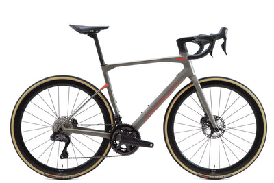 BMC Roadmachine 01 Three Shimano Ultegra Di2 Disc Road Bike 2022, Size 54cm