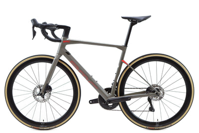 BMC Roadmachine 01 Three Shimano Ultegra Di2 Disc Road Bike 2022, Size 54cm