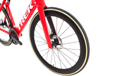 Trek Madone SLR 7 Gen 7 Shimano Ultegra Di2 Disc Road Bike 2024, Size 56cm