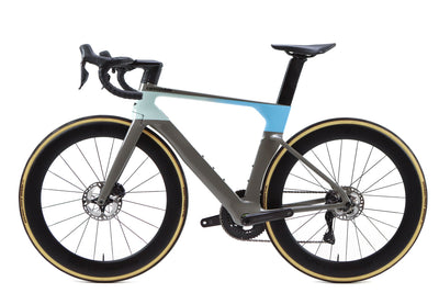Cannondale Systemsix Hi-Mod Shimano Ultegra Di2 Disc Road Bike 2022, Size 54cm