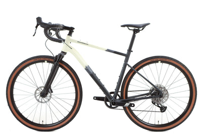 Boardman TRVL 8.9 Sram Apex Gravel Bike 2025, Size Large