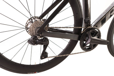 Trek Madone SLR 7 Gen 6 Shimano Ultegra Di2 Disc Road Bike 2022, Size 56cm