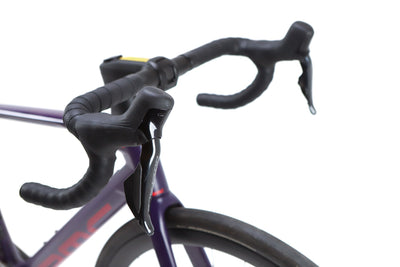 BMC Roadmachine 01 Three Shimano Ultegra Di2 Disc Road Bike 2023, Size 51cm