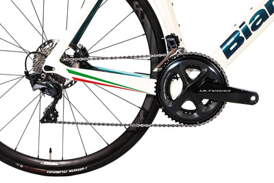 Bianchi Aria Shimano Ultegra Disc Road Bike 2020, Size 61cm