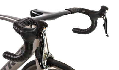 Trek Madone SLR Shimano Dura-Ace Di2 2018 Road Bike, Size 56cm