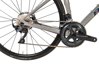 Basso Astra Shimano Ultegra Disc Road Bike 2022, Size 48cm