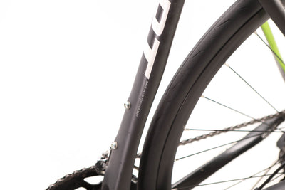 Cannondale Synapse Carbon Shimano 105 Disc Road Bike 2017, Size 58cm