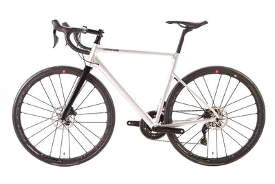 Cannondale CAAD13 Shimano 105 Di2 Disc Road Bike 2023, Size 54cm