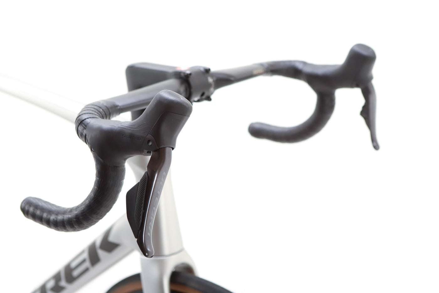 Trek Madone SL 7 Gen 8 Shimano Ultegra Di2 Disc Road Bike 2025, Size XL