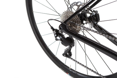 Trek Madone SL Gen 8 Shimano 105 Disc Road Bike 2025, Size M/L