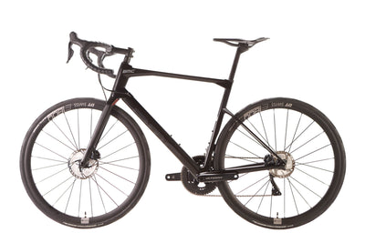 BMC Roadmachine 02 Shimano Ultegra Di2 Disc Road Bike 2020, Size 56cm