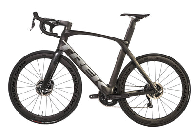 Trek Madone SLR 7 Shimano Ultegra Di2 Disc Road Bike 2021, Size 60cm