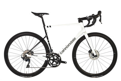 Cannondale SuperSix EVO Carbon Shimano Ultegra Disc Road Bike 2021, Size 54cm