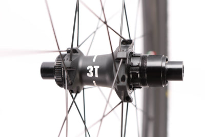3T Discus Plus i28 LTD Carbon Disc Wheelset, XDR Freehub