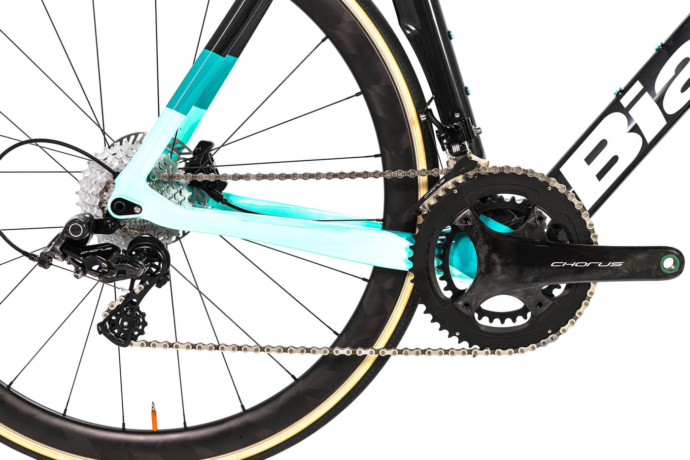 Bianchi Oltre XR4 Campagnolo Chorus Disc Road Bike 2022, Size 59cm