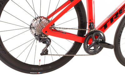 Trek Madone SL 6 Gen 6 Shimano Ultegra Disc Road Bike 2021, Size 54cm