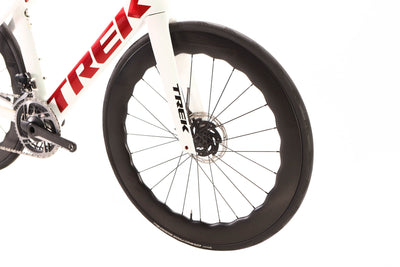 Trek Madone SLR 9 Gen 6 Sram Red eTap AXS Disc Road Bike 2020, Size 54cm