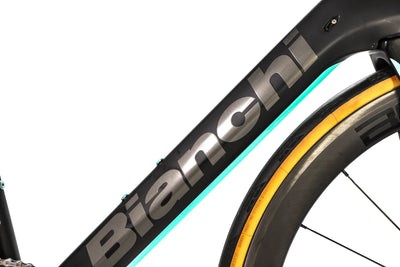 Bianchi Oltre XR4 Shimano Ultegra Di2 Road Bike 2018, Size 55cm