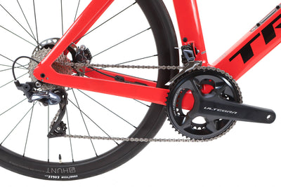 Trek Madone SL 6 Gen 6 Shimano Ultegra Disc Road Bike 2021, Size 58cm
