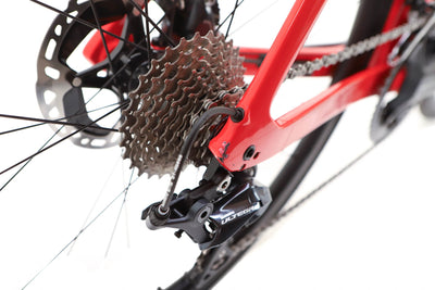 Trek Madone SL 6 Gen 6 Shimano Ultegra Disc Road Bike 2021, Size 58cm