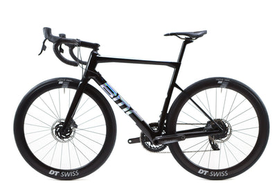 BMC Teammachine SLR Two Sram Force eTap AXS Disc Road Bike 2023, Size 56cm