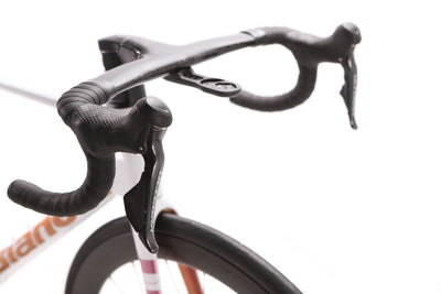 Bianchi Specialissima Shimano Ultegra Di2 Disc Road Bike 2022, Size 55cm