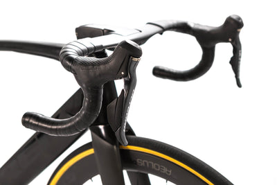 Trek Madone SLR7 Shimano Ultegra Di2 Disc Road Bike 2019, Size 56cm