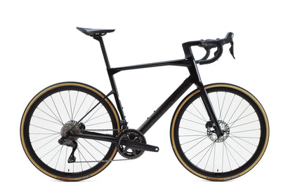 BMC Roadmachine 01 Five Shimano Ultegra Di2 Disc Road Bike 2022, Size 56cm